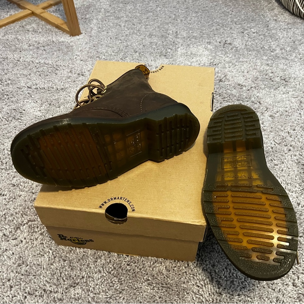 DR MARTENS 1460 CRAZY HORSE LEATHER LACE UP BOOTS - Picture 6 of 6